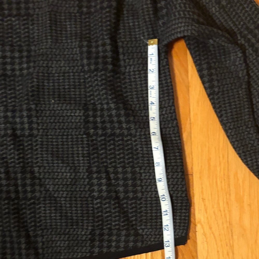Max Studio Black Print Sweater - Picture 4 of 6
